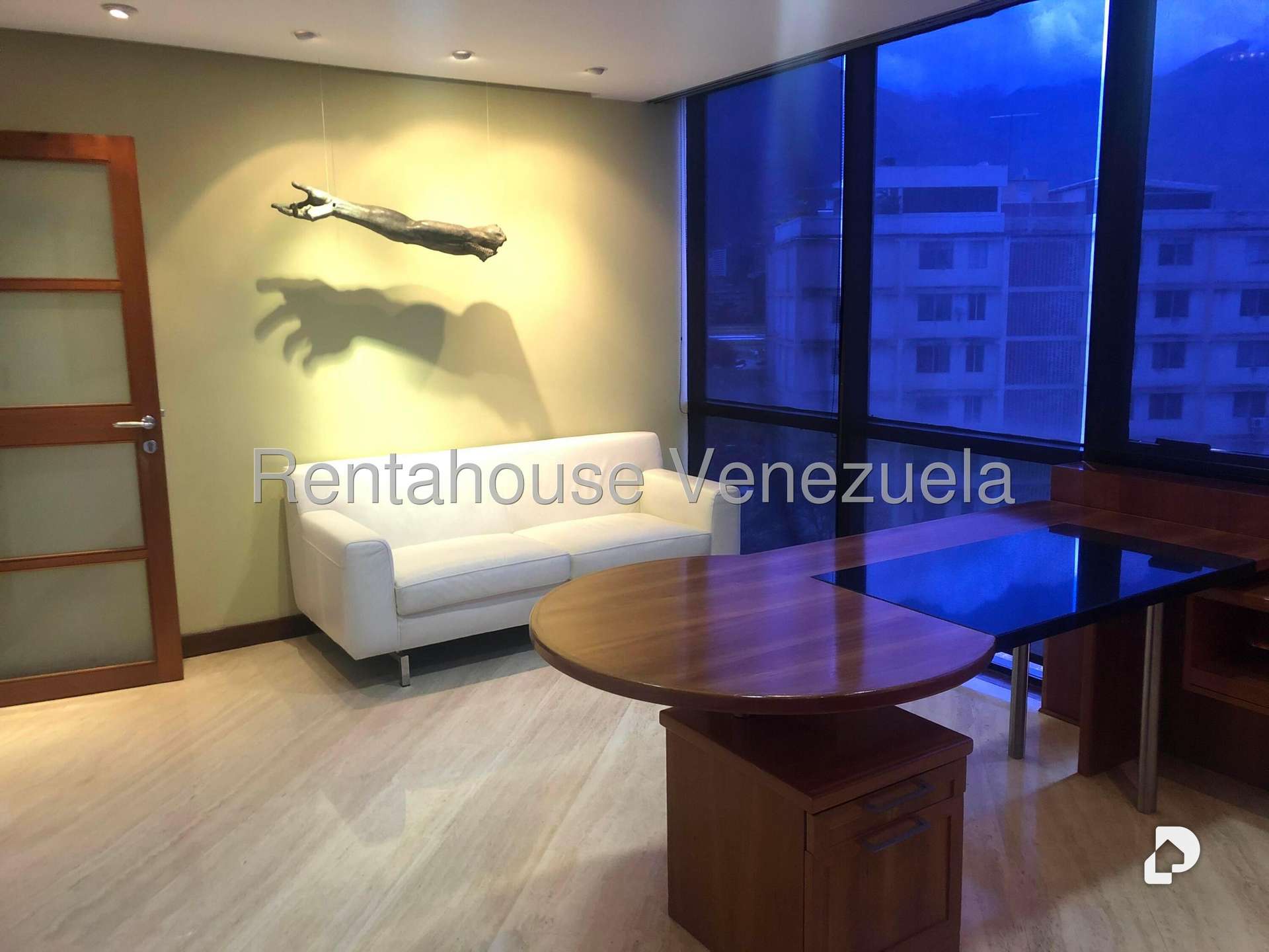 Oficina en Chuao, Caracas – 16