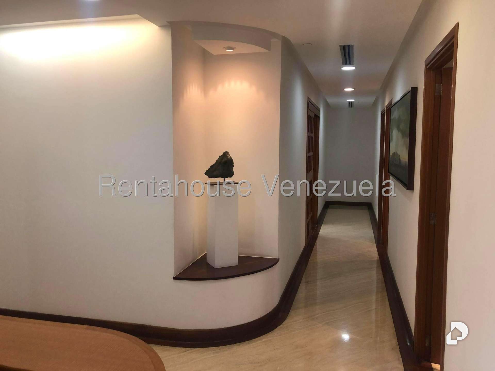 Oficina en Chuao, Caracas – 14