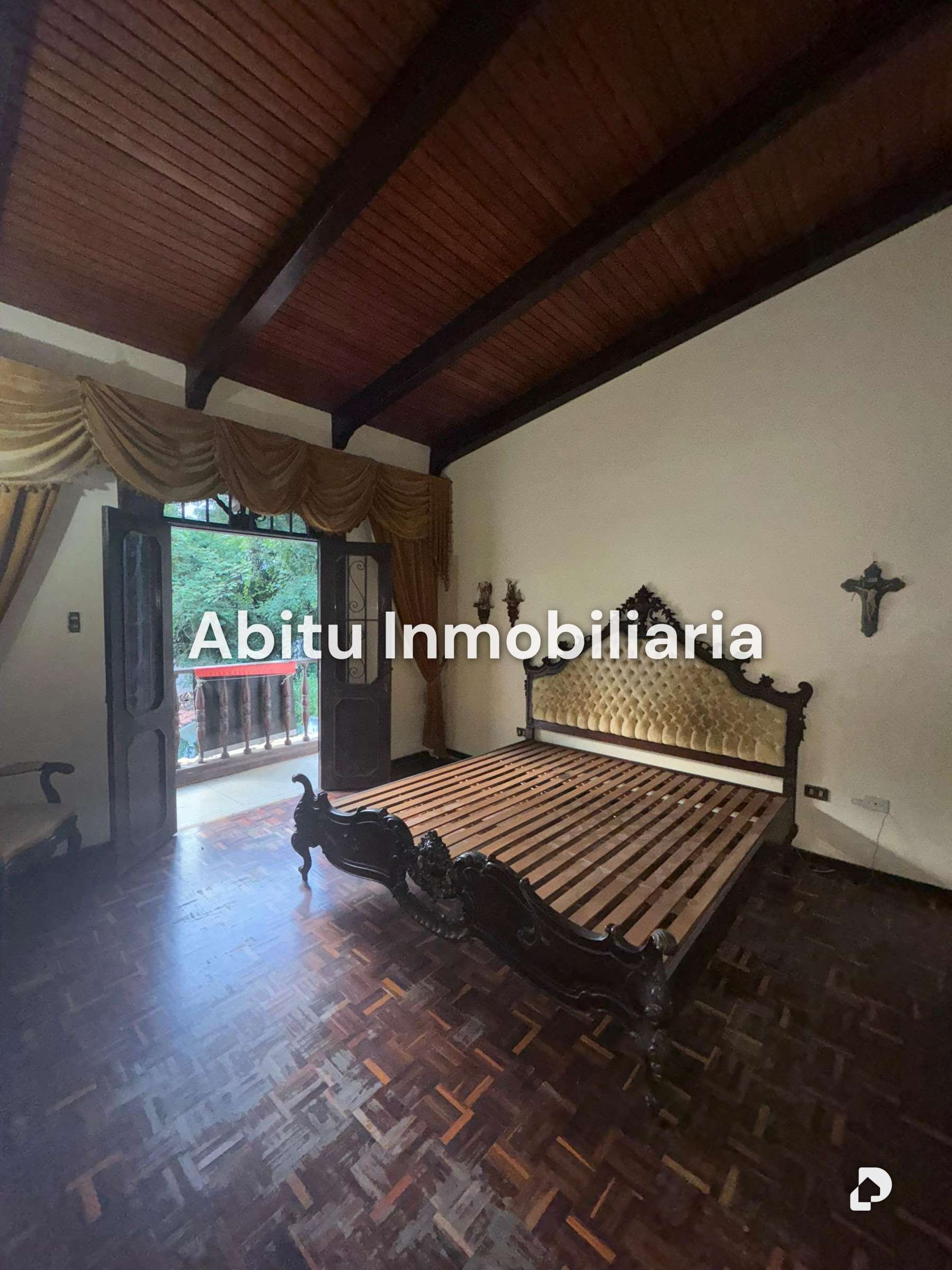 House in El Cafetal, Caracas – 10