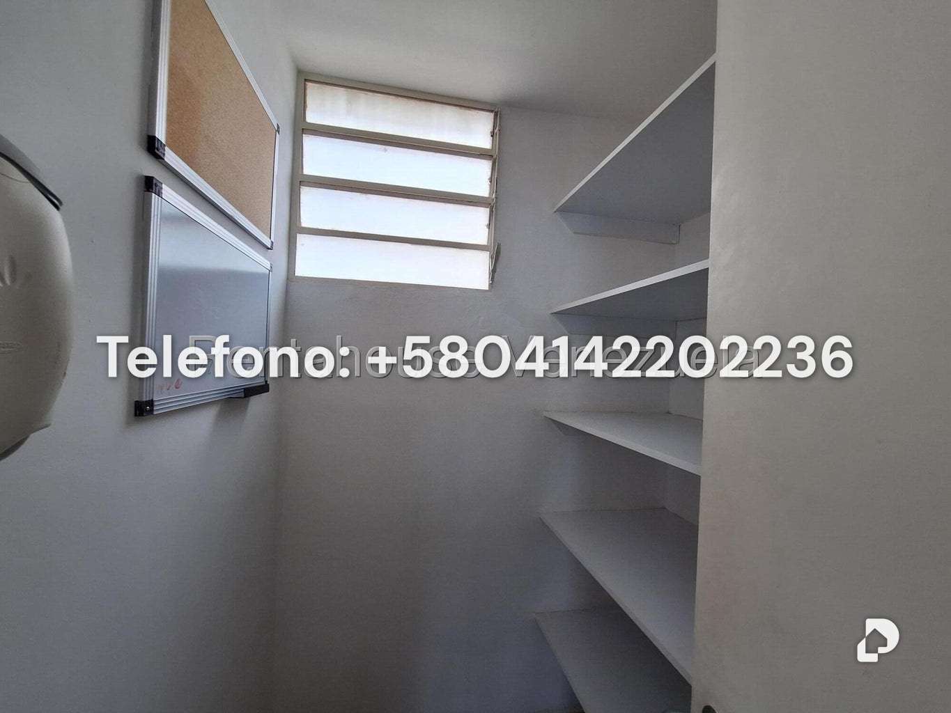 Apartamento en Los Palos Grandes, Caracas – 9