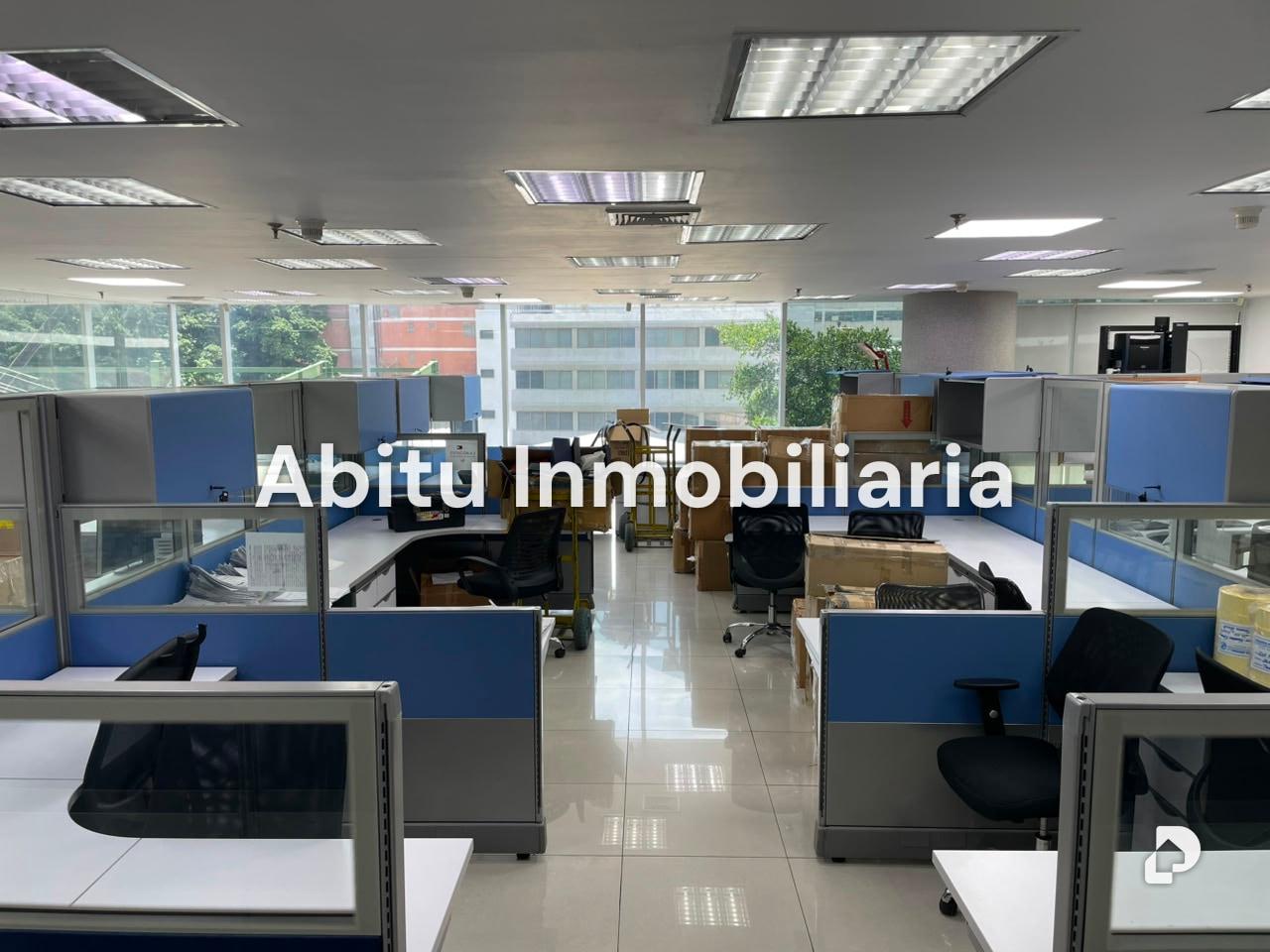 Office in Boleíta Norte, Caracas – 5