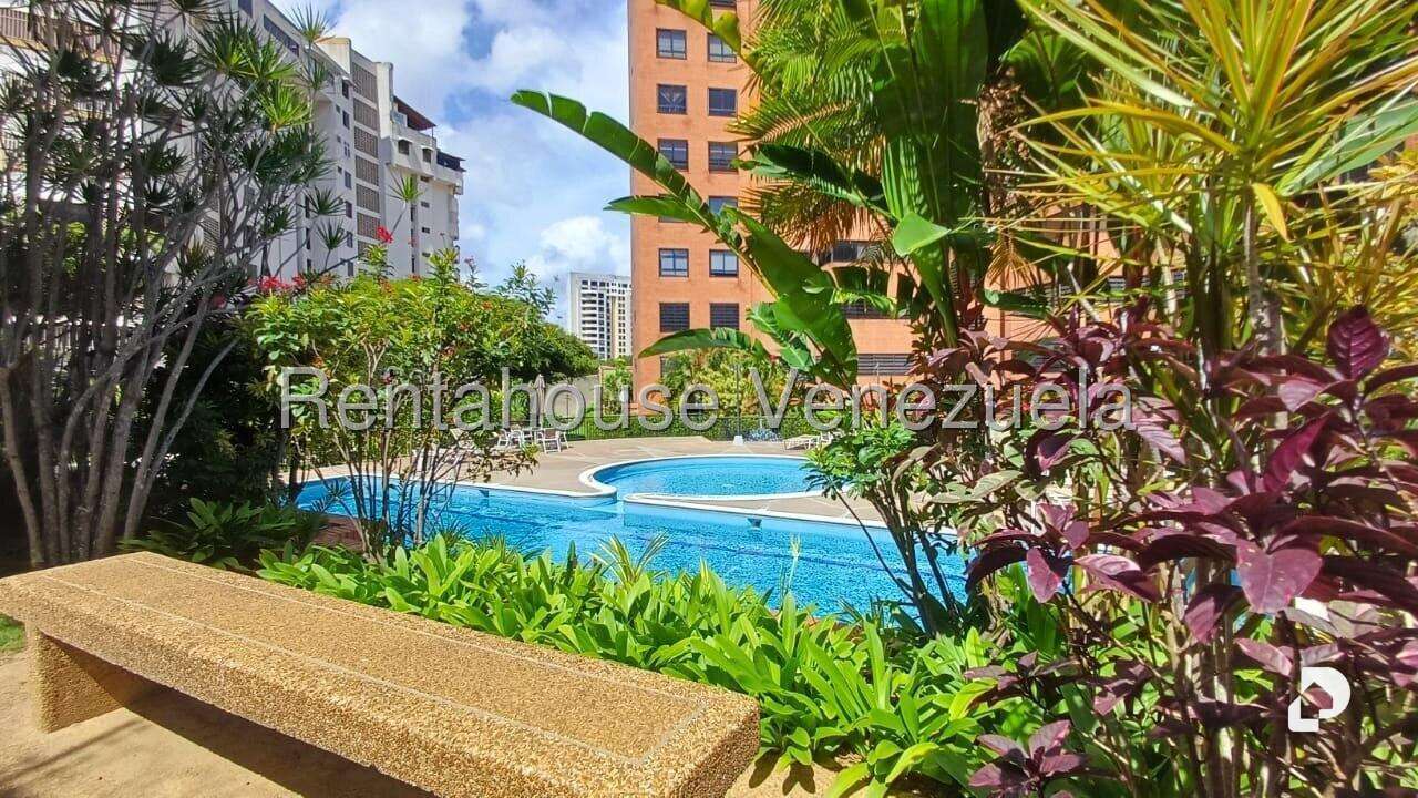 Apartamento en La Florida, Caracas – 30