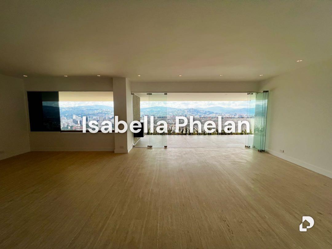 Apartamento en Altamira, Caracas – 1