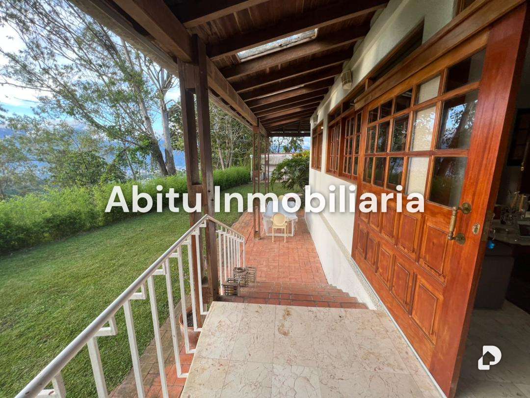 Casa en Los Naranjos (del Cafetal), Caracas – 2