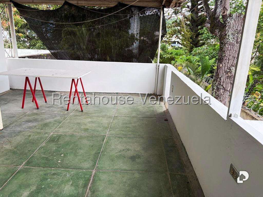 Anexo en Valle Arriba, Caracas – 25