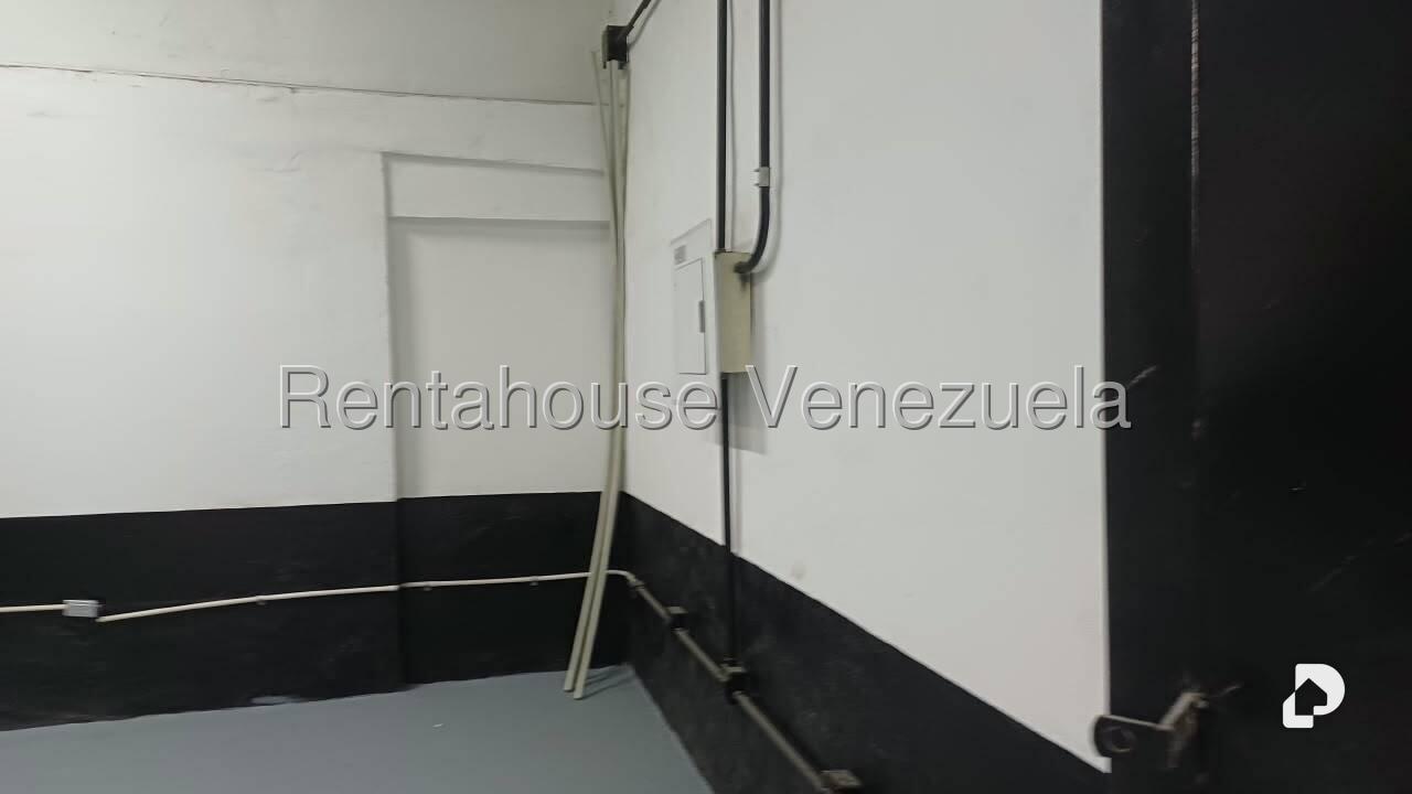 Commercial space in Bello Monte, Caracas – 4