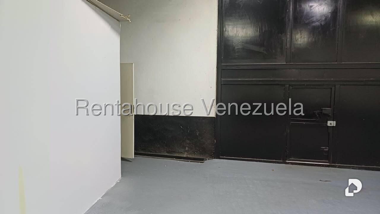Commercial space in Bello Monte, Caracas – 3