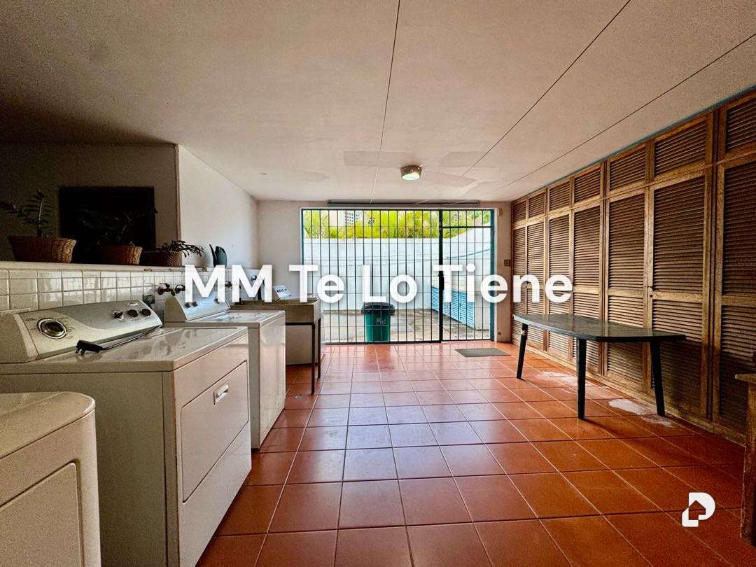 Casa en Lomas del Mirador, Caracas – 17