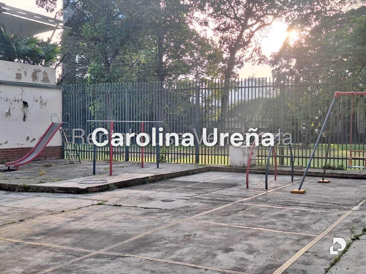Apartamento en Campo Alegre, Caracas – 23