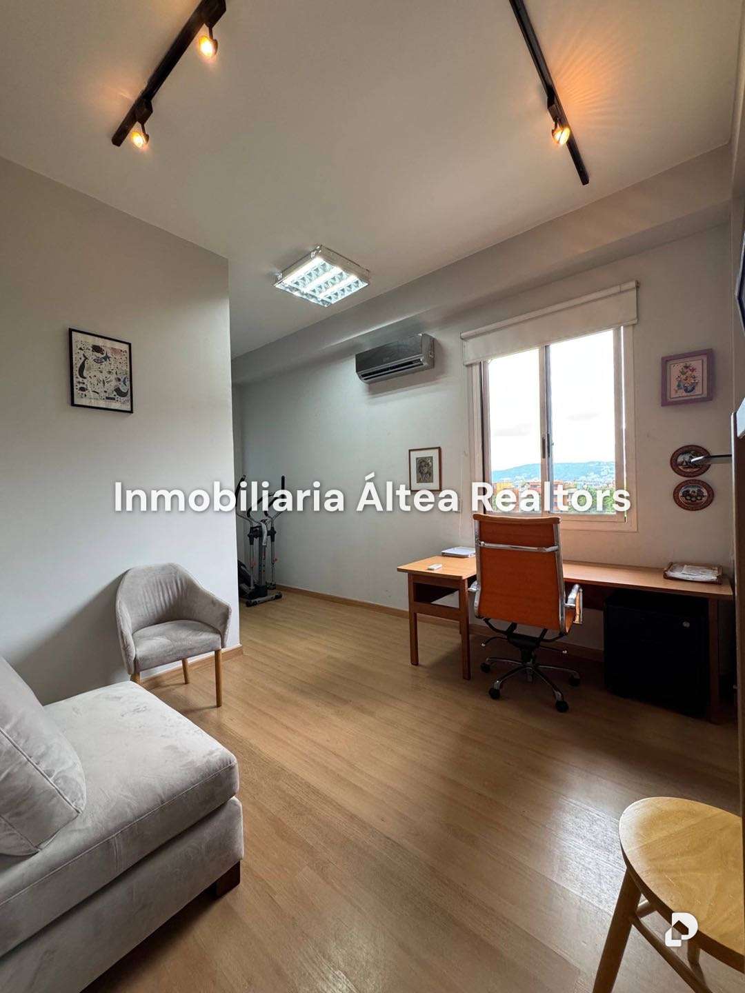 Apartamento en Los Palos Grandes, Caracas – 8