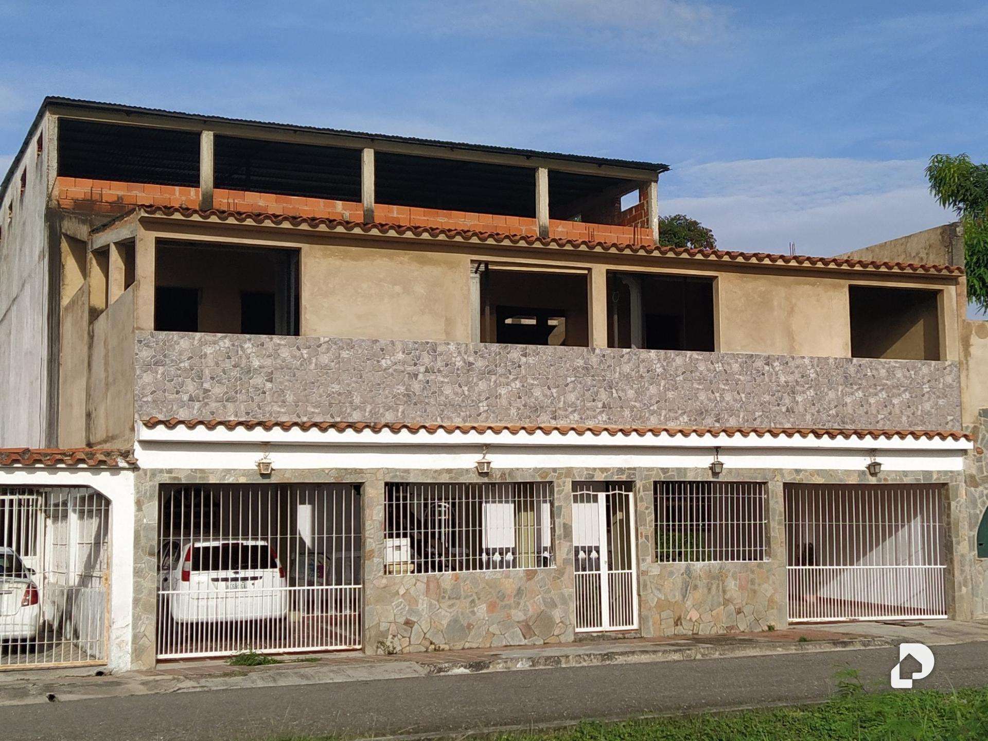 Casa en Valencia – 1