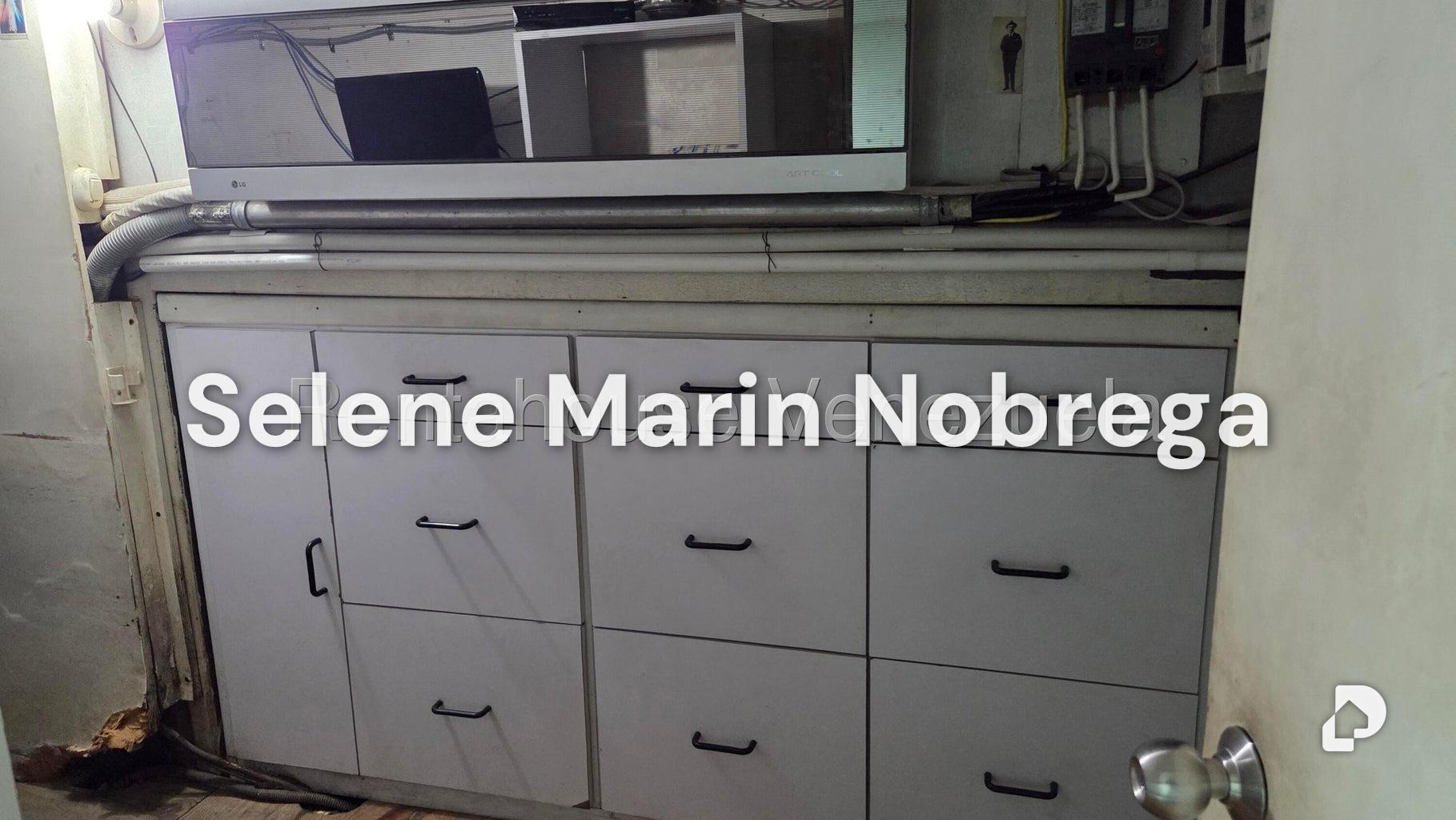 Local comercial en Parroquia La Candelaria, Caracas – 5