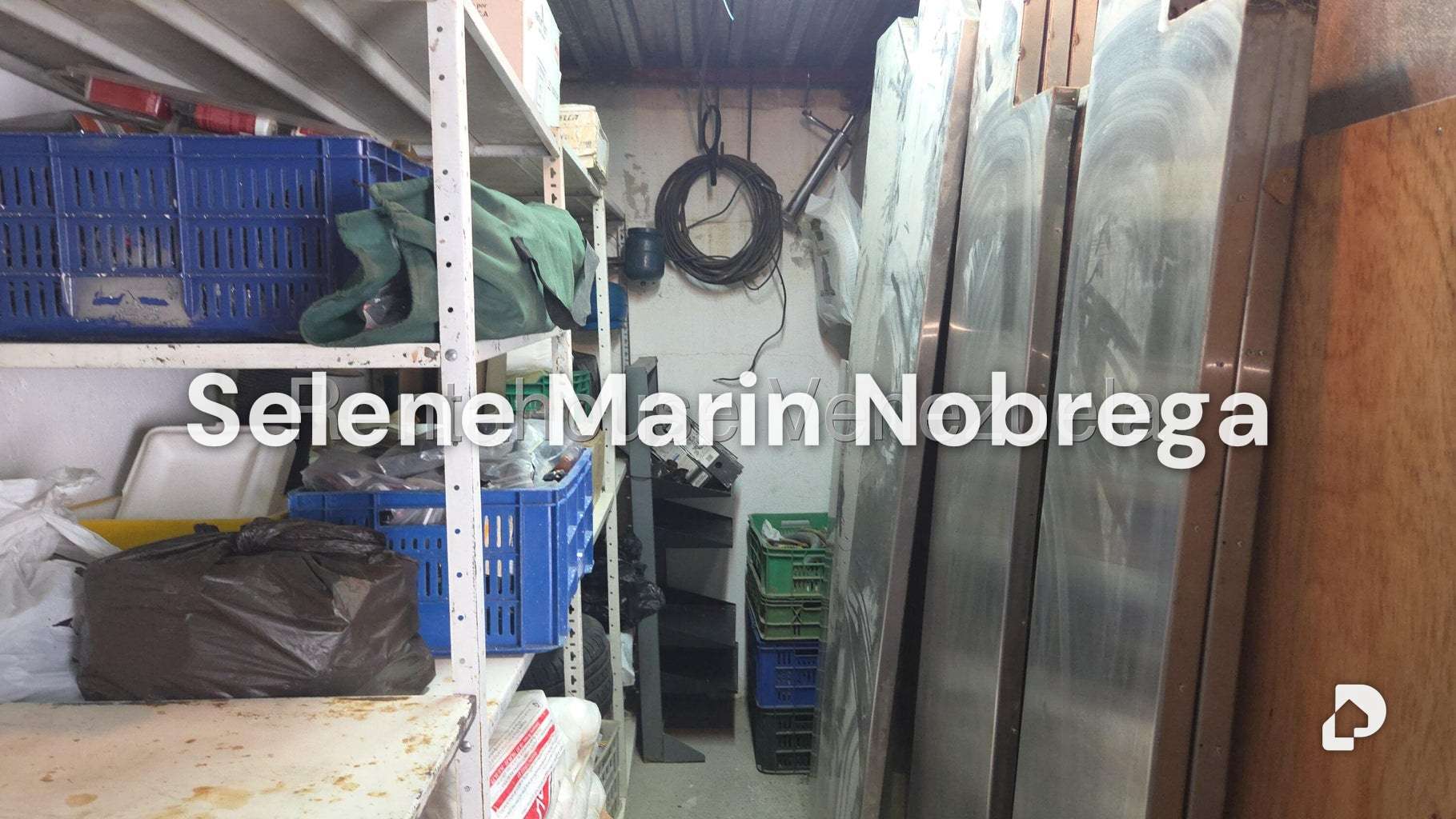 Local comercial en Parroquia La Candelaria, Caracas – 8
