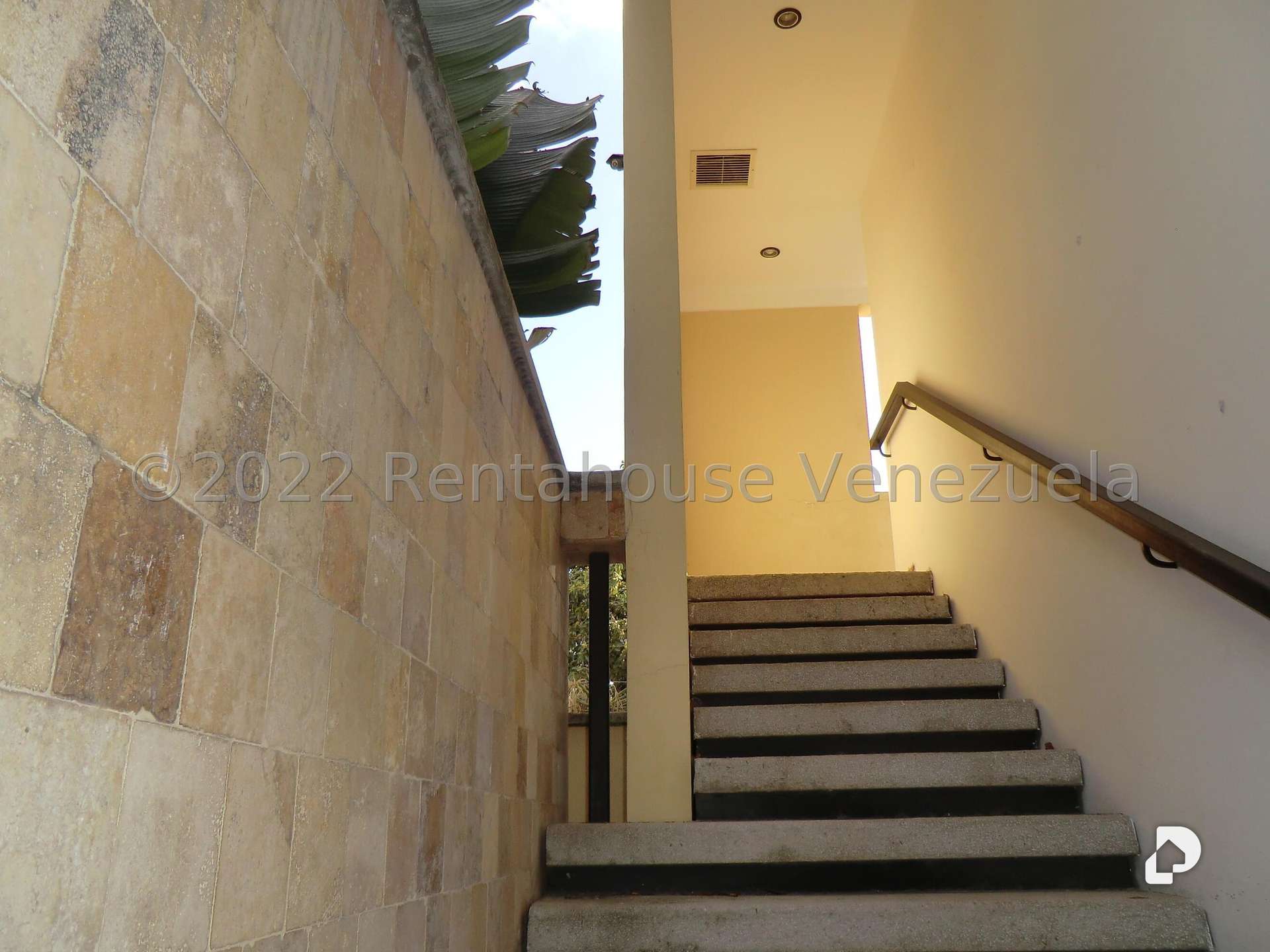 Casa en Campo Claro, Caracas – 2