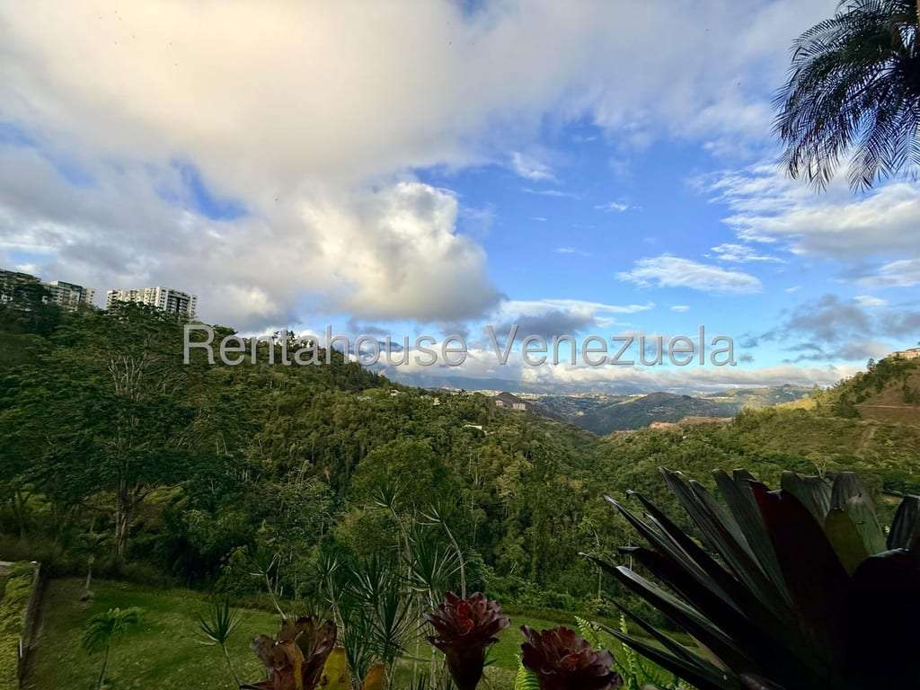 Apartamento en Lomas de La Lagunita, Caracas
