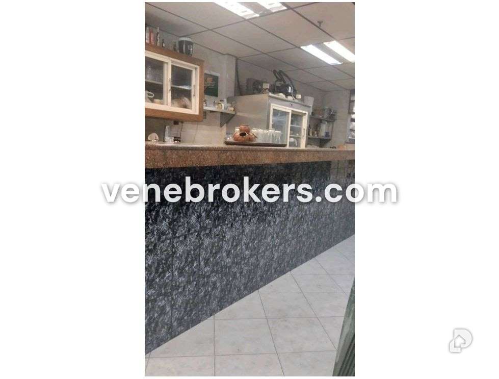 Local comercial en La Urbina, Caracas – 7