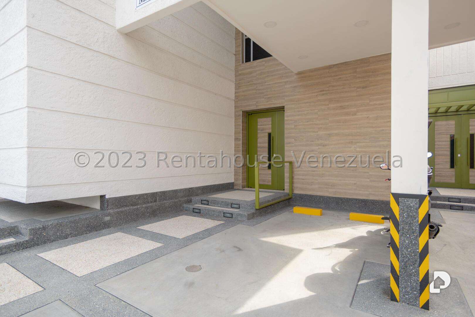 Local comercial en La Florida, Caracas – 2