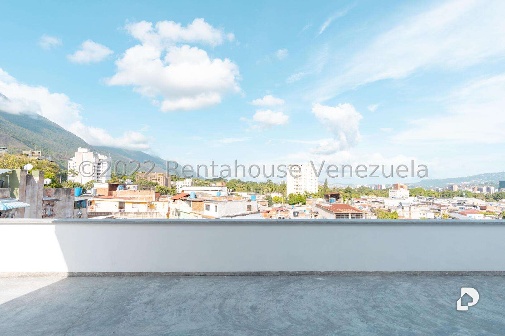 Local comercial en La Florida, Caracas – 7