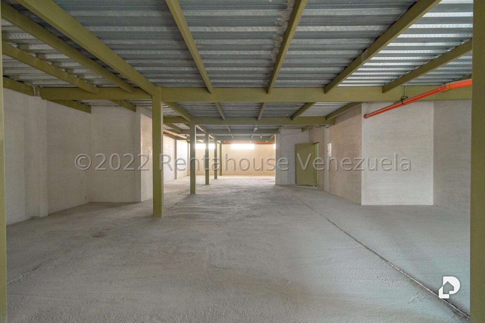 Local comercial en La Florida, Caracas – 15