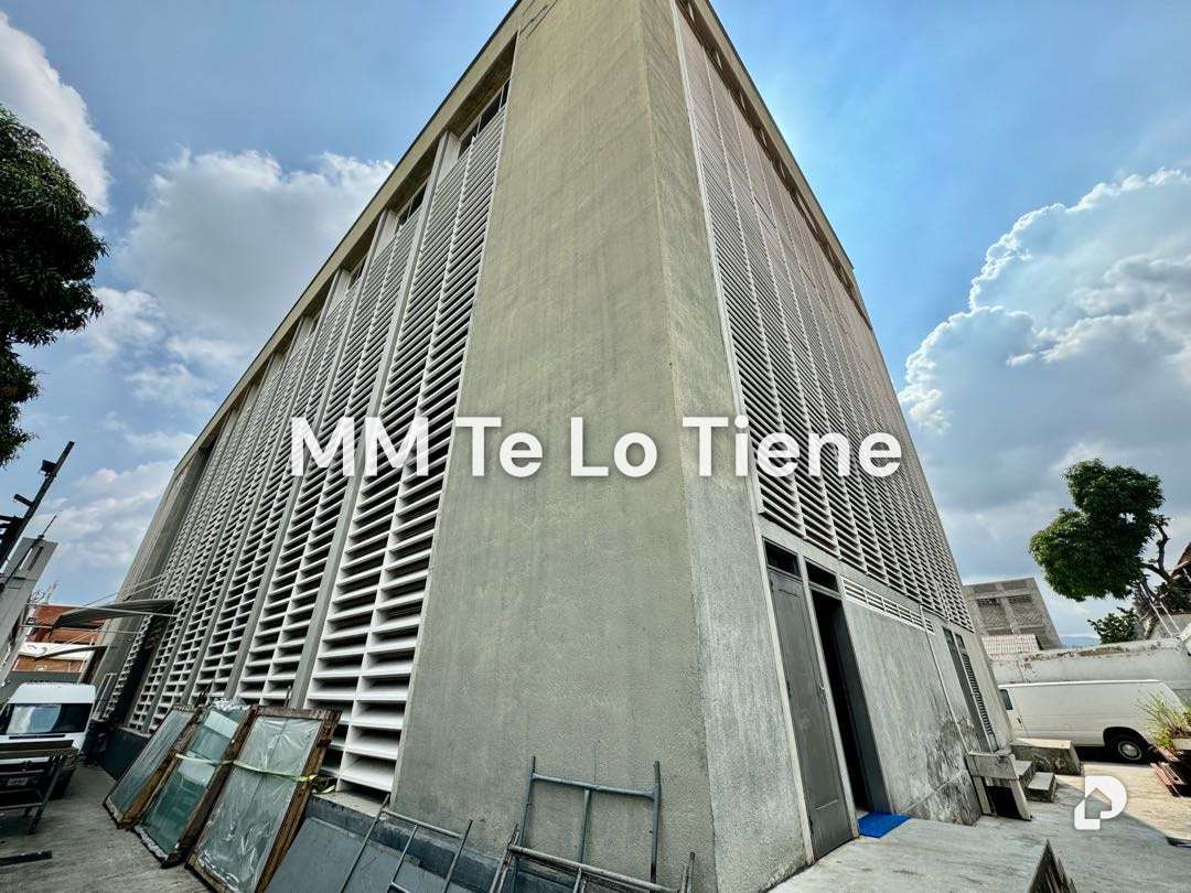 Edificio en Los Ruices, Caracas – 28