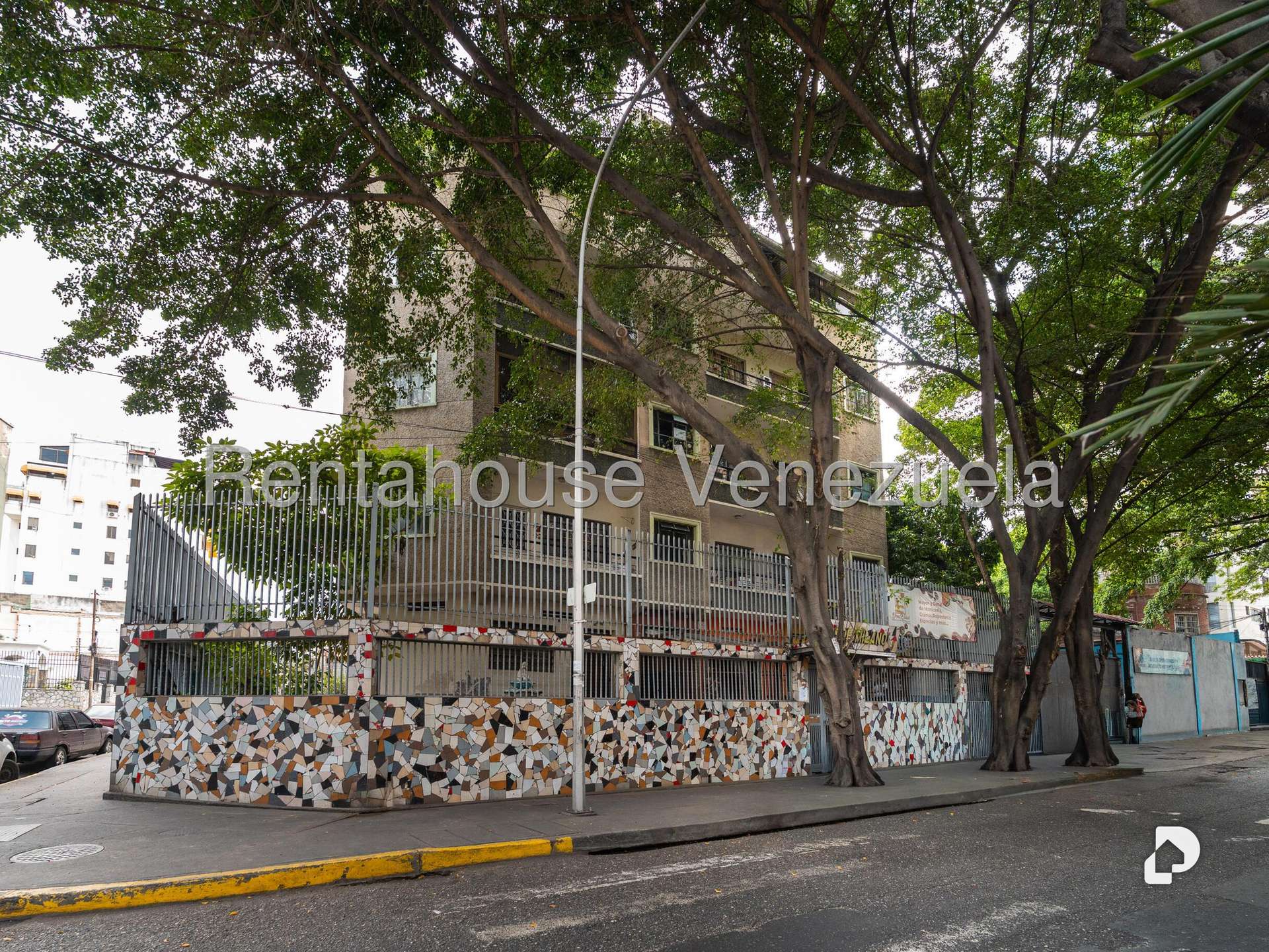 Local comercial en Parroquia San Jose, Caracas – 2