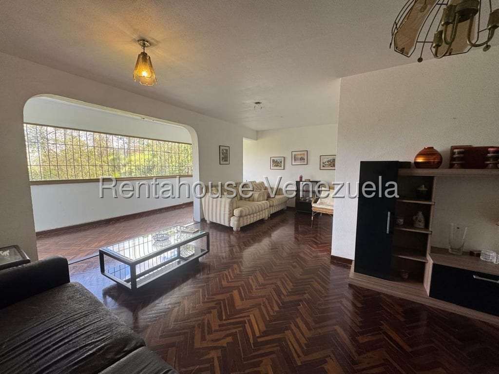 Apartamento en San Antonio de Los Altos - 1