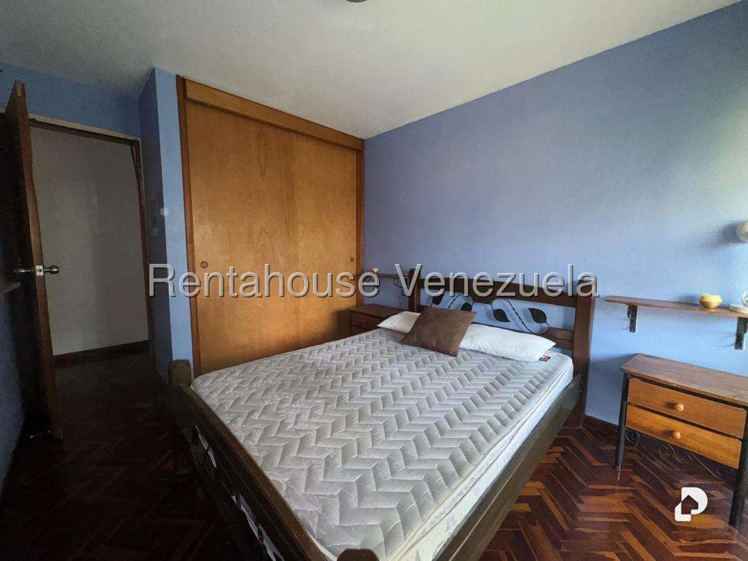Apartamento en La Rosaleda, San Antonio de Los Altos – 9