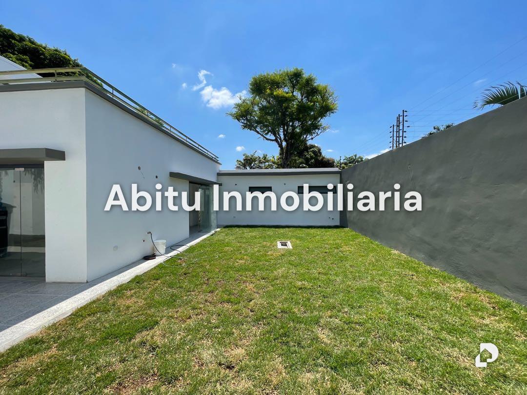 Casa en La Floresta, Caracas – 4