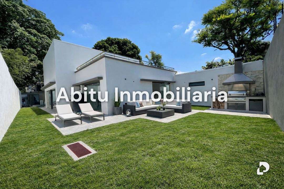 Casa en La Floresta, Caracas – 1