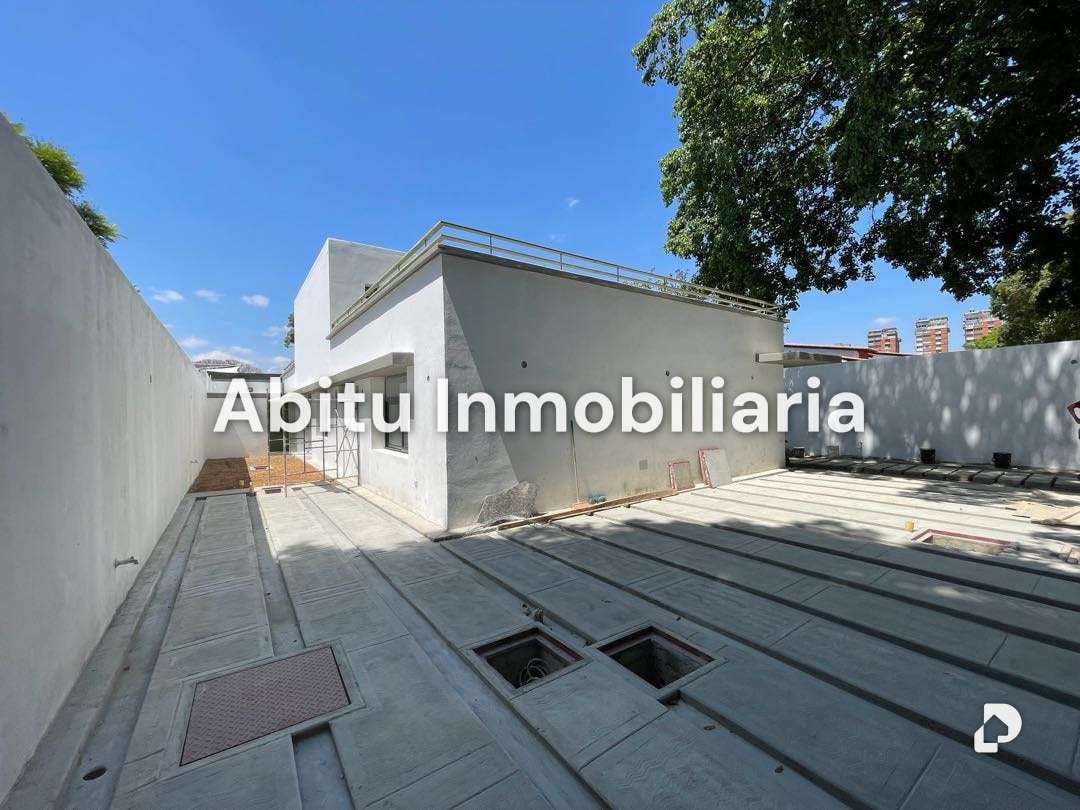 Casa en La Floresta, Caracas – 29