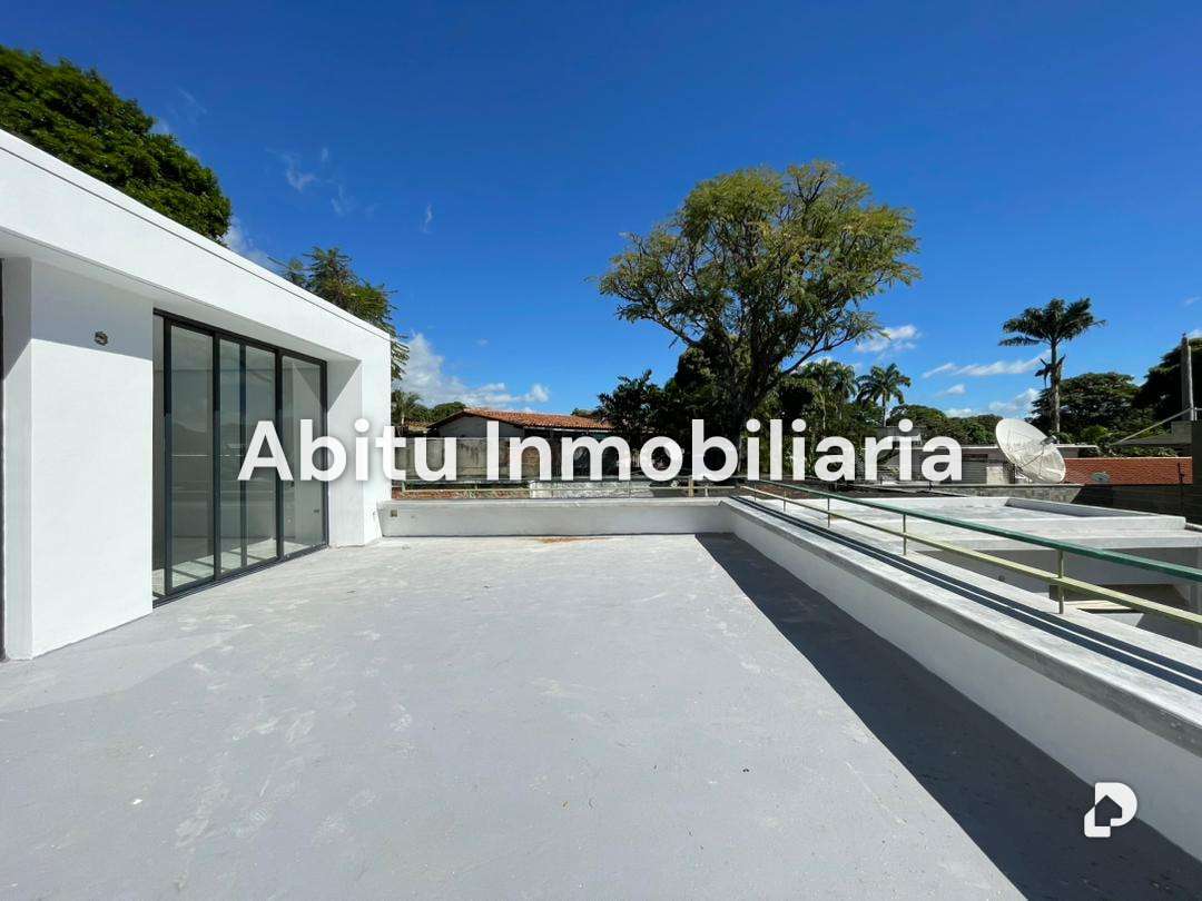 Casa en La Floresta, Caracas – 5