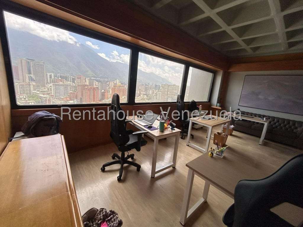 Oficina en Bello Monte, Caracas - 1