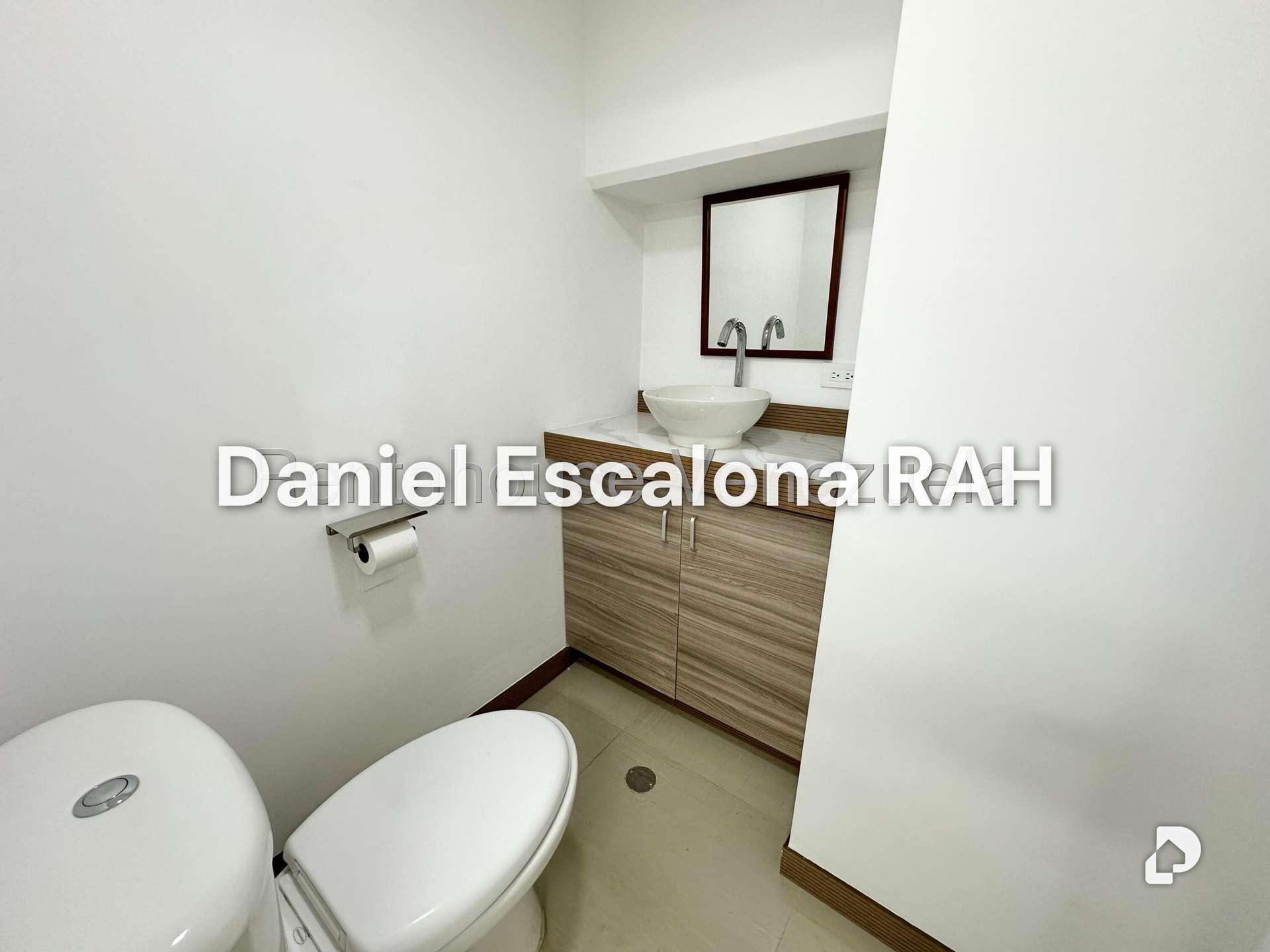 Oficina en Lomas del Sol, Caracas – 13