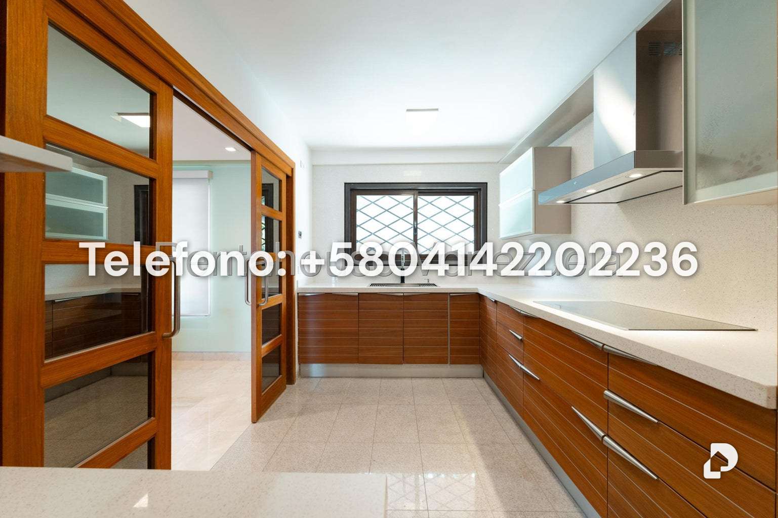 Casa en Alto Hatillo, Caracas – 11