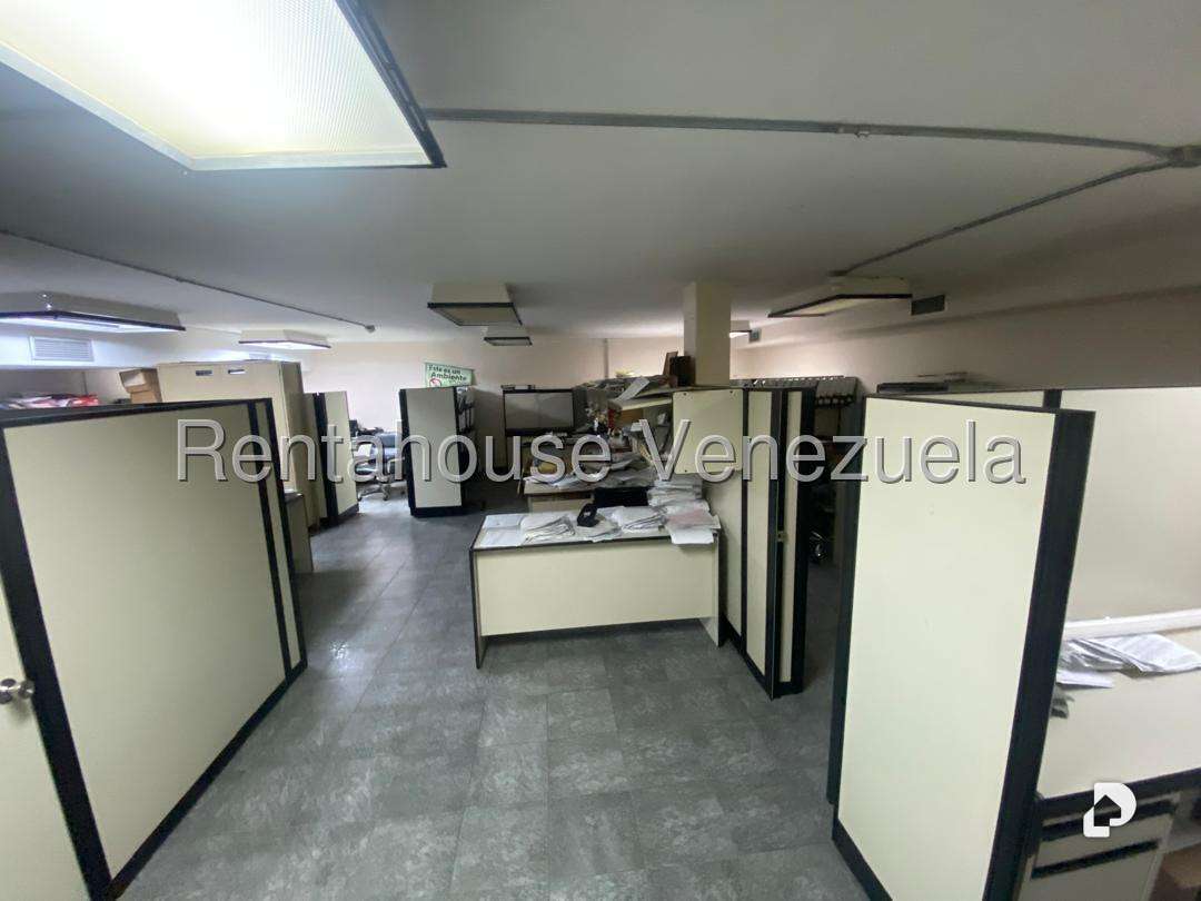 Edificio en Centro, Caracas – 28