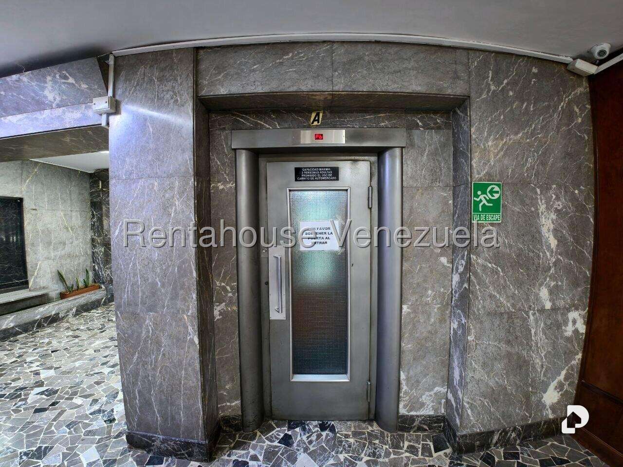 Apartment in Altamira, Caracas – 23