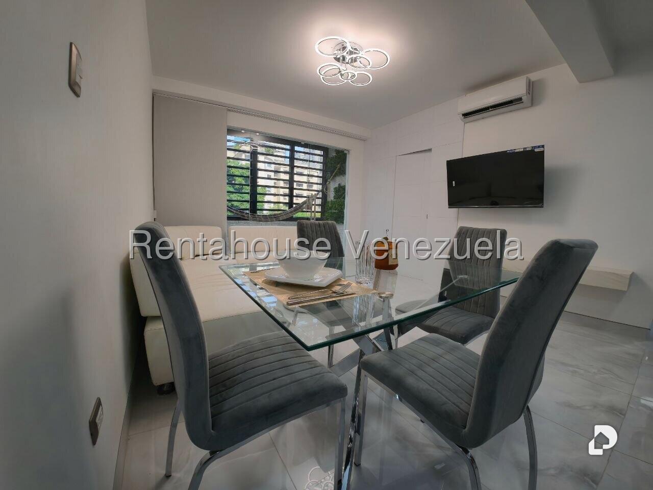 Apartment in Altamira, Caracas – 2