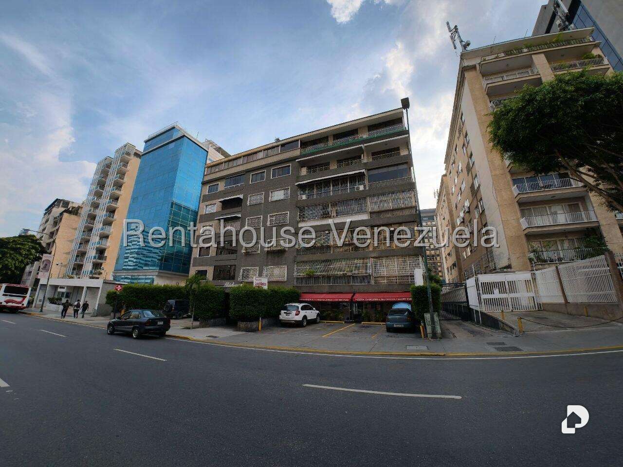 Apartment in Altamira, Caracas – 1