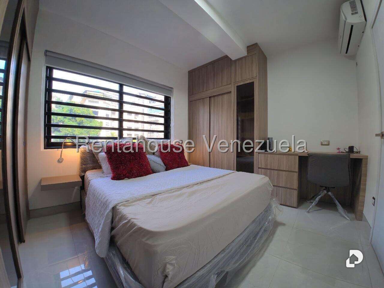 Apartment in Altamira, Caracas – 9