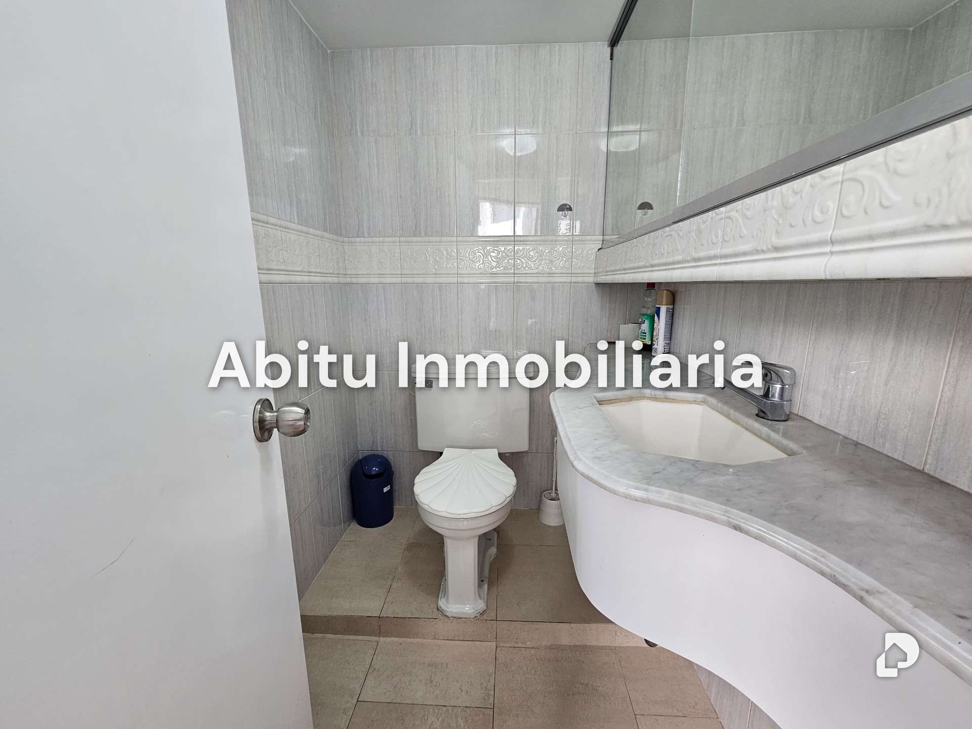 Apartment in Los Palos Grandes, Caracas – 8