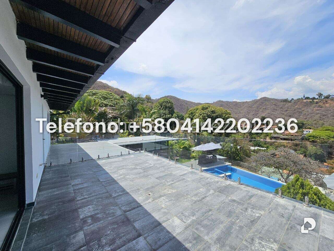 Casa en Prados del Este, Caracas – 23
