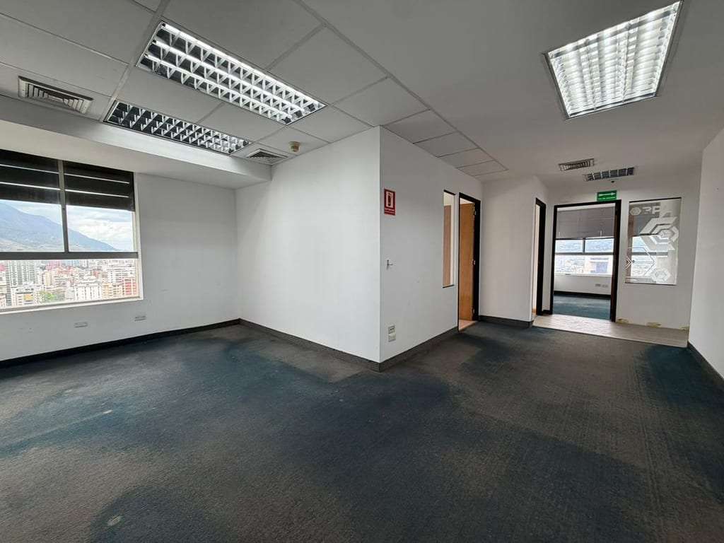 Oficina en Altamira, Caracas - 1