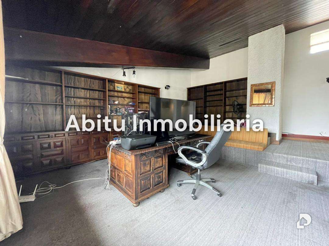 Apartment in Los Palos Grandes, Caracas – 8
