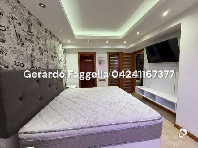Apartamento en Santa Mónica, Caracas – 10