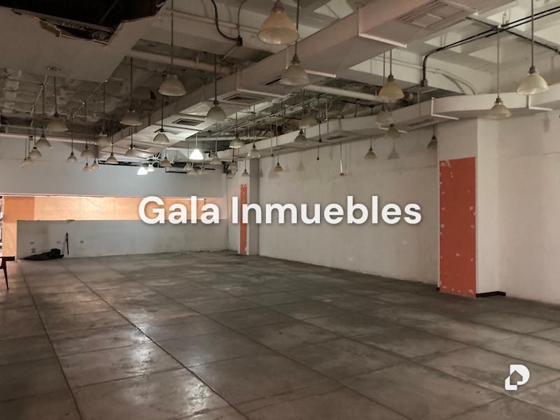 Local comercial en Prados del Este, Caracas – 4
