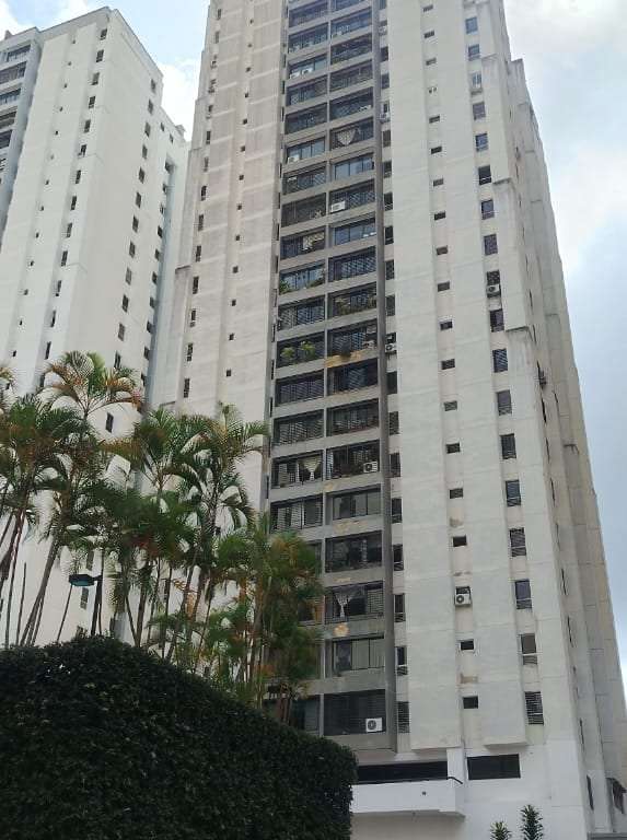 Apartamento en El Cigarral, Caracas - 1