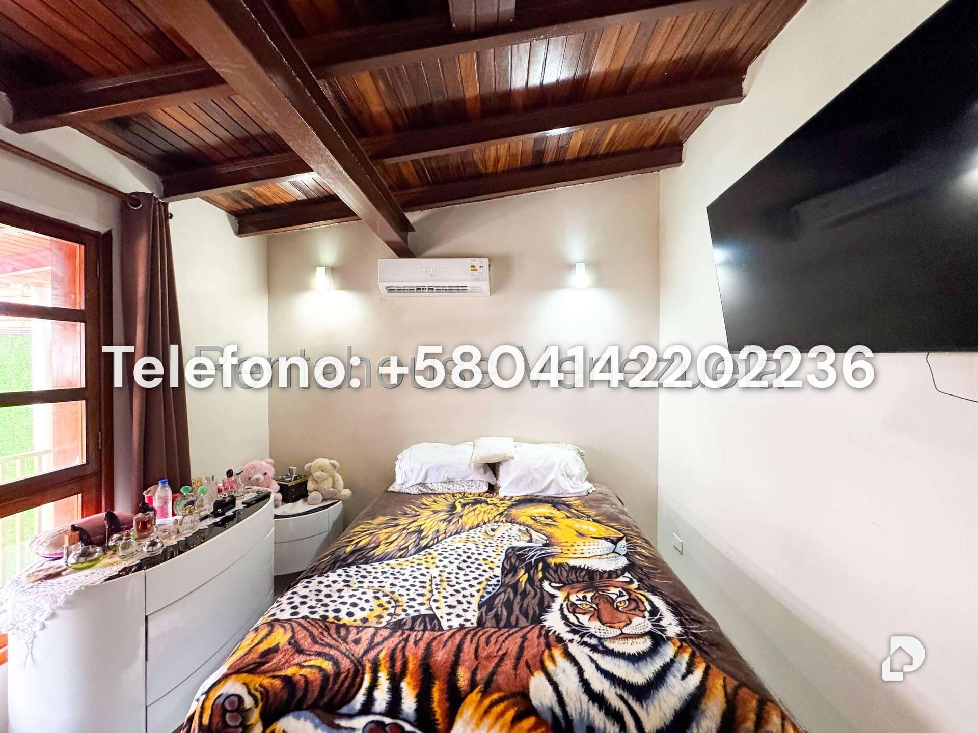 Casa en Alto Prado, Caracas – 53