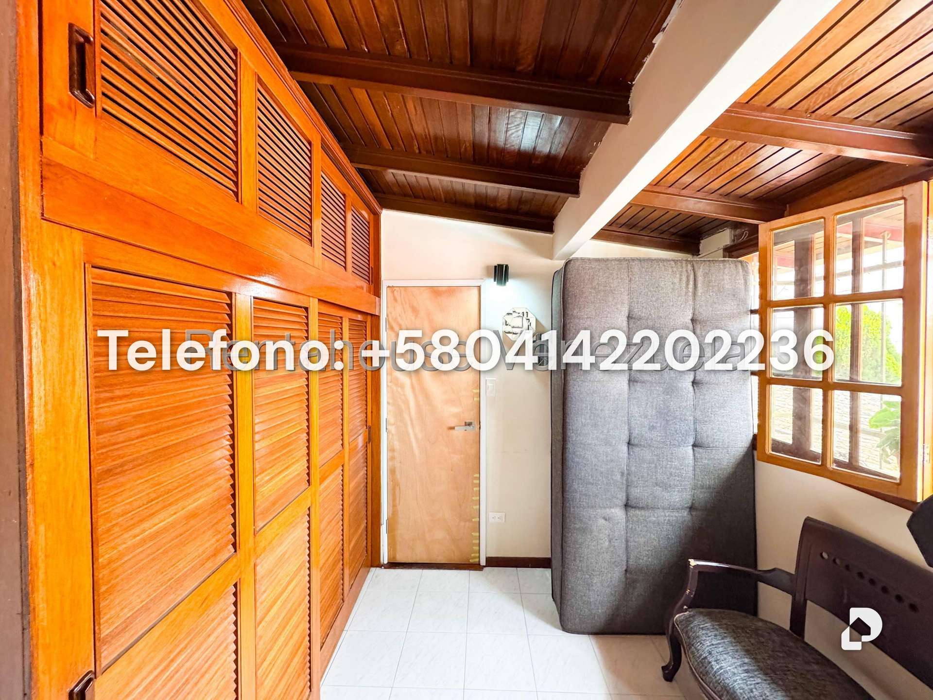 Casa en Alto Prado, Caracas – 36