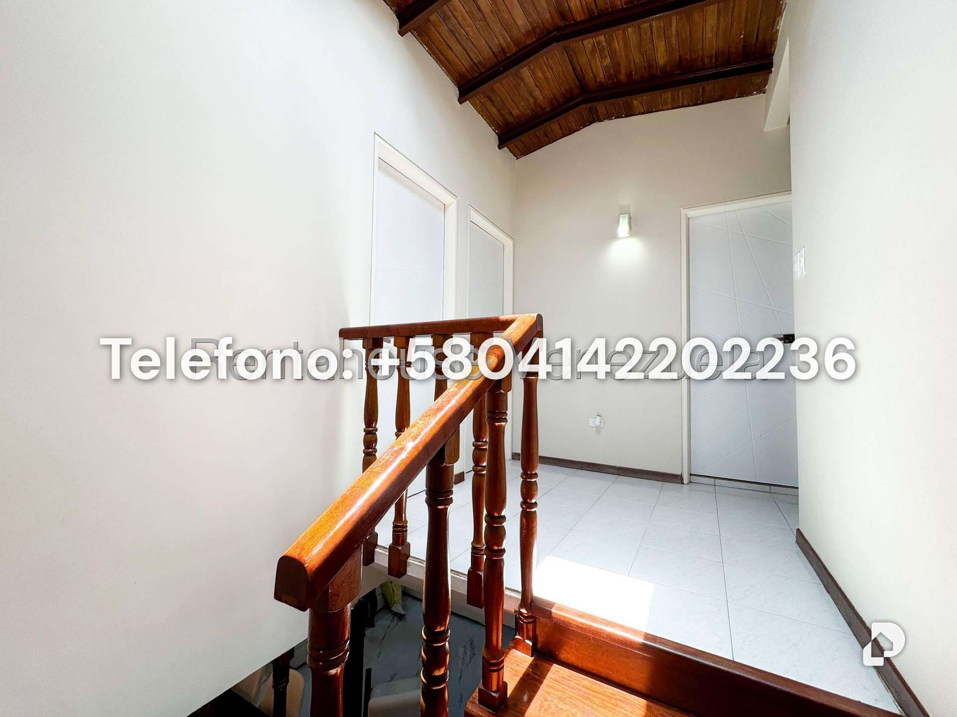 Casa en Alto Prado, Caracas – 19
