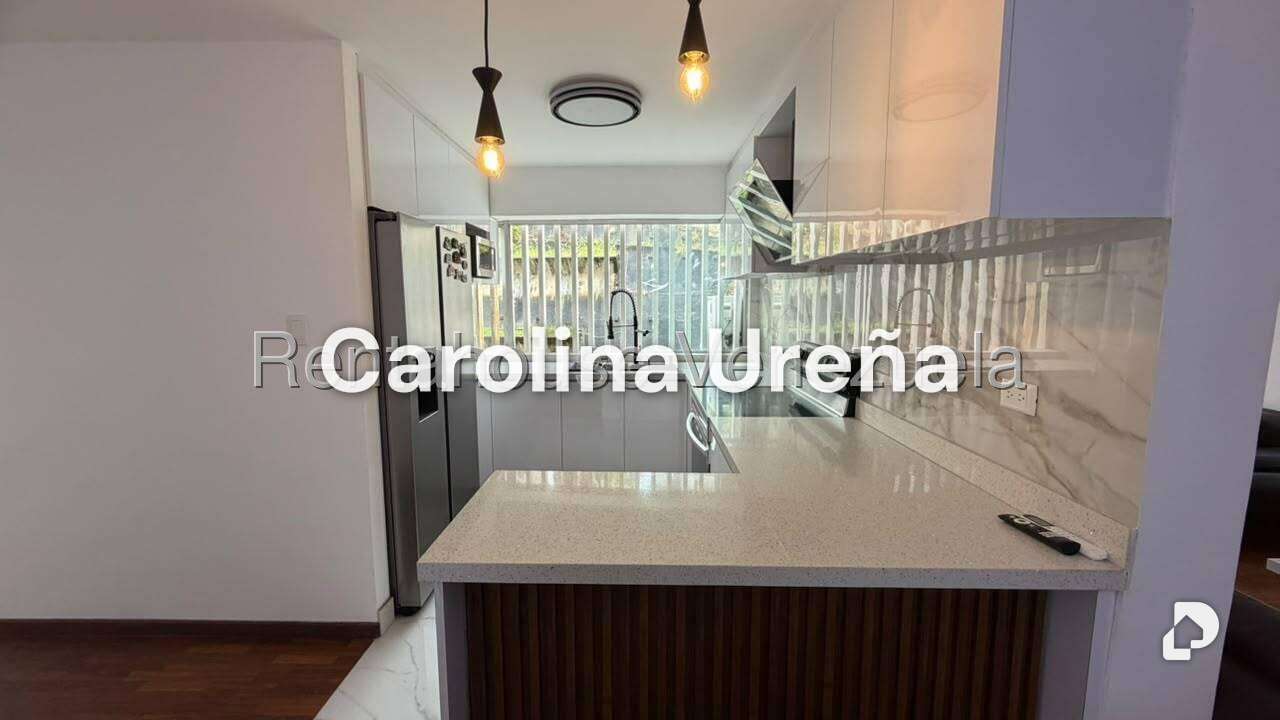 Apartamento en Santa Fe Norte, Caracas – 11